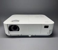 NEC NP-M362X 液晶投影機 商務教育液晶投影機｜XGA白色+3600流明光  解像度：1024 x 768｜內置喇叭 ，無搖控｜無掛牆架➔自行安裝購買｜購買前請了解清楚產品｜三個月保養 #P