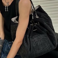 CHANEL深藍色丹寧牛仔肩背托特包(超甜甜價)