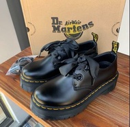 新店特惠Dr.Martens馬汀 Holly 皮革 舒適百搭 厚底鞋 女款 黑色