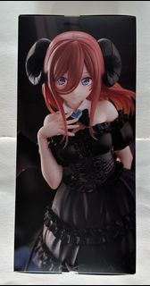 日版 Bicute Dark Miku Nakano Figure 五等分的花嫁 五等分的新娘 中野三玖 公仔