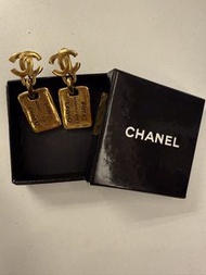 CHANEL 金色雙C 吊牌耳環