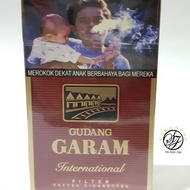 Rokok Gudang Garam Filter 12 (1 Bal/10 slop)