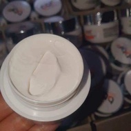 PROMO BBF SUNSCREEN GLOWING / BBF SUNSCREEN BABYFEE GLOWING - CREAM WAJAH BBF