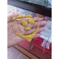 Dubai carved set includes Balinese jewelry bracelet Rante titanium Women's jewelry