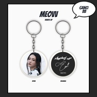 GANTUNGAN HOLOGRAM KEYCHAIN MEOVV HANDS UP REVERSIBLE KEYCHAIN KPOP KEYCHAIN UNOFFICIAL ANNA ELLA GA