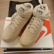 US10 Stussy x Nike Air Force 1 Mid 米白色