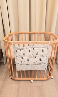GMP baby 橢圓櫸木嬰兒床（二手，贈床邊收納袋）