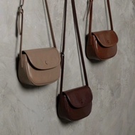 Naoki Sling Bag for Teenagers