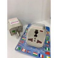 BRITZ LINK TRAVEL ADAPTER