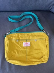 BAG ‘n’ NOUN 斜揹袋