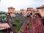 Sunway Lagoon Ticket with Sharing Round Trip Transfer in Kuala Lumpur