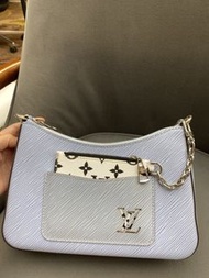 100%正品。LV louis vuitton marelle baby blue 藍色銀扣 手挽肩背兩用袋