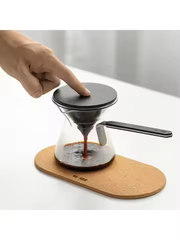 Magnetic tea brewing coffee pot side to separate the tea water filter pot coffee utensils