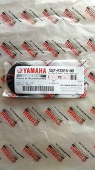 ยางปิดบังโซ่ สำหรับรุ่น FRESH II  FINN  Y80 Y100 SPARK RX อะไหล่แท้ YAMAHA 527-F2315-00