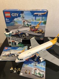 LEGO 60262 LEGO City airliner control tower 5 dolls car, no towing vehicle