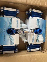 อุปกรณ์ ล้อดูดตะกอน ดูแลทำความสะอาด สระว่ายน้ำ ด้ามสแตน เลสปรับทิศทาง Hayward 19 นิ้ว สินค้าแท้ USA