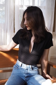 Linen Crop Top in Black