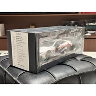 BMW BMW BMW M8 GTE 1: 18 Car Model Alloy Car Model