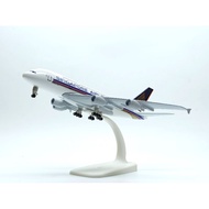 Singapore Airlines Airbus A380 20cm Model