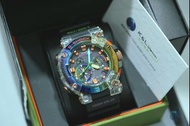 🌈GWF-A1000BRT-1 彩虹蛙人🌈CASIO G-SHOCK Frogman系列 GWF-A1000BRT-1A-彩虹離子鍍錶圈-太陽能電池-藍牙連接手機-Multi band 6-世界時間-