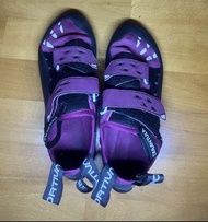La Sportiva Tarantula 攀石鞋