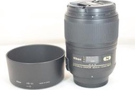 NIKON 60MM MICRO F2.8G 品項極新,前後鏡片無刮傷,付保護鏡.AF-S對焦馬達正常運作,無異音