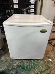 【東鼎二手家具】SANYO三洋45公升單門小冰箱*型號:SR-50R*單門冰箱*套房冰箱*宿舍冰箱*小冰箱*電冰箱