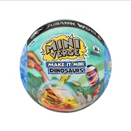 MGA's Miniverse Make It Mini Dinosaurs Jurassic World Comes with 1 Small Dinosaur Copy, Mystery Pack