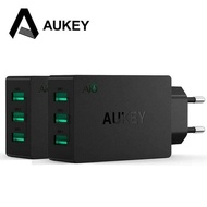 Aukey charger 4 lubang