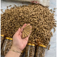 1 pointed bud, fragrant agarwood, Quang Nam reverse smoke, burned to purify, worship ancestors, new 