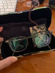 Bathing ape glasses 眼鏡 接近全新