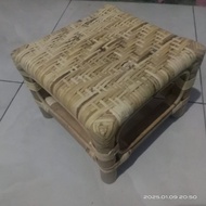 Minimalist chair (rattan bench)