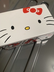 Hello Kitty 鐵盒