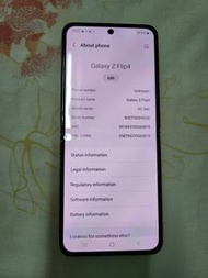 Samsung galaxy Z flip 4  5G 128gb It looks just like brand new.