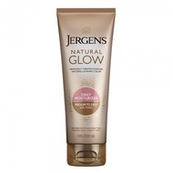 โลชั่นบำรุงผิว และเปลี่ยนผิวเป็นสีแทน Jergens Natural Glow Daily Moisturizer - Medium to Tan 221 mL