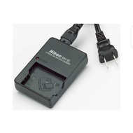 Nikon MH-62 Battery Charger for Coolpix P1, P2, S1 & S3 Digital Camera
