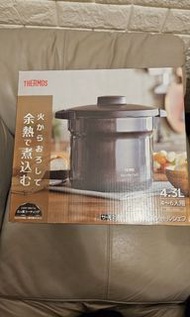 Thermos KNJ-4501 真空煲 4.3L(4-6人用), 購自2023年11月28日，有豐澤收據