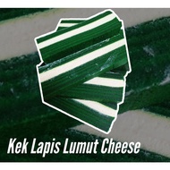 Kek Lapis Lumut Cheese