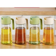 Glass cooking oil jar with hygienic lid that does not leak oil, kitchen spice jar, soy sauce vinegar