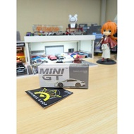 Mini GT 675 Porsche 911 (992) GT3 Touring Crayon