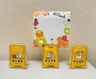 Duckyo 小劉鴨打工系列周邊-文件夾/相片夾一套三款$35 貼紙 $20