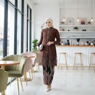 Setelan kebaya wisuda modern hijab remaja style modis Tile payet high quality terbaru / Kebaya encim
