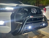 Toyota Hilux Conquest HAMER Storm Series Bull Bar Hard Bumper Protection Nudge Bar with LED