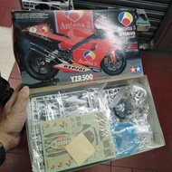 ANTENA 3 YAMAHA YZR500 1/12 TAMIYA CARTOGRAF