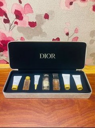 Dior 精萃再生玫瑰寵愛禮盒