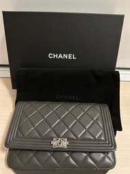 Chanel boy WOC