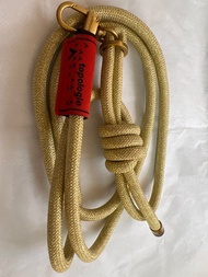 Topologie 金色手機繩