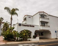 聖克萊門特海灘凱富套房飯店 (Comfort Suites San Clemente Beach)