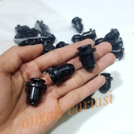 2 Pcs Kancing Klip Bumper Bemper Suzuki X-OVER Swift SX4 X-OVER Kancing Bemper X-Over Swift