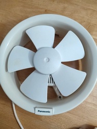Panasonic抽氣扇                                             8吋圓形欠後蓋(唔影響使用)                      附透明封邊